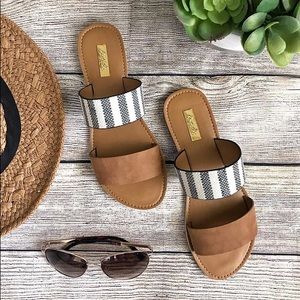 Must-have sandals!